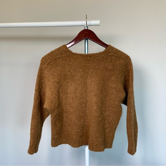Wrap London Alpaca Wool Sweater - Picture 4 of 7